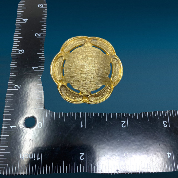 Vintage Modernist Stylized Flower Shaped Brooch Pin Brushed Gold Tone MCM - Picture 3 of 3